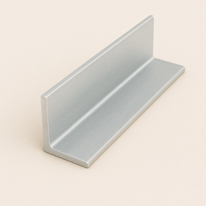 Уголок алюминиевый прессованный бульбообразный 160х25х2,5 мм 1935 ГОСТ 13617-97 в наличии в Оренбурге