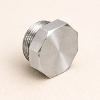Заглушка под восьмигранник AISI 304 1 1/4" НР